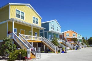 Vacation Home Sales - Home Looking Young